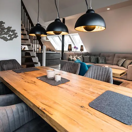 Ocean House Penthousewohnung Wolke 7 Mit Whirlpool * Timmendorfer Strand